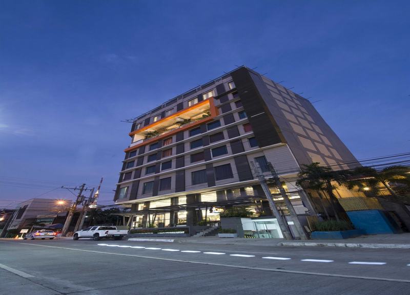 Hive Hotel Кесон-Сити Экстерьер фото