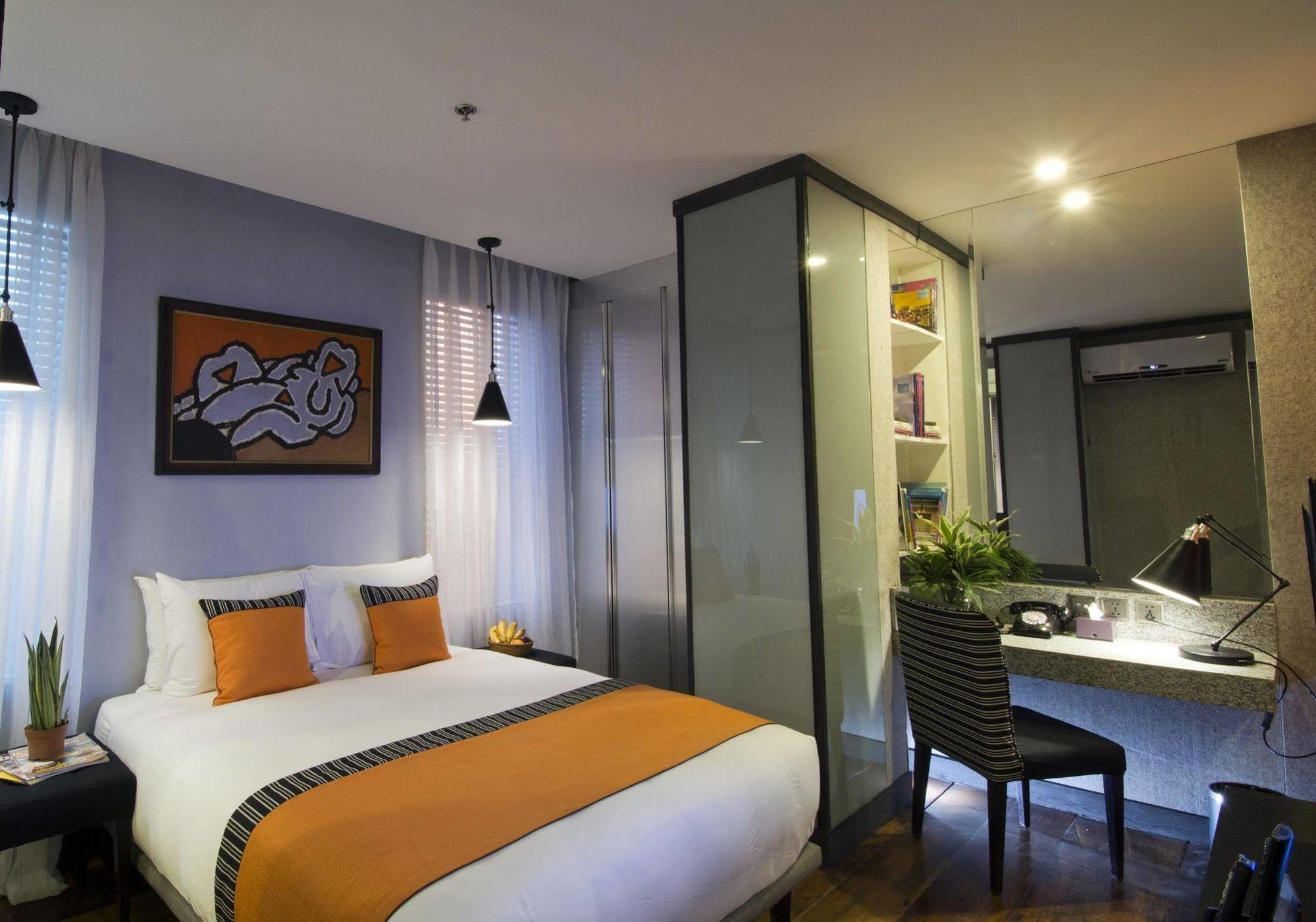 Hive Hotel Кесон-Сити Экстерьер фото